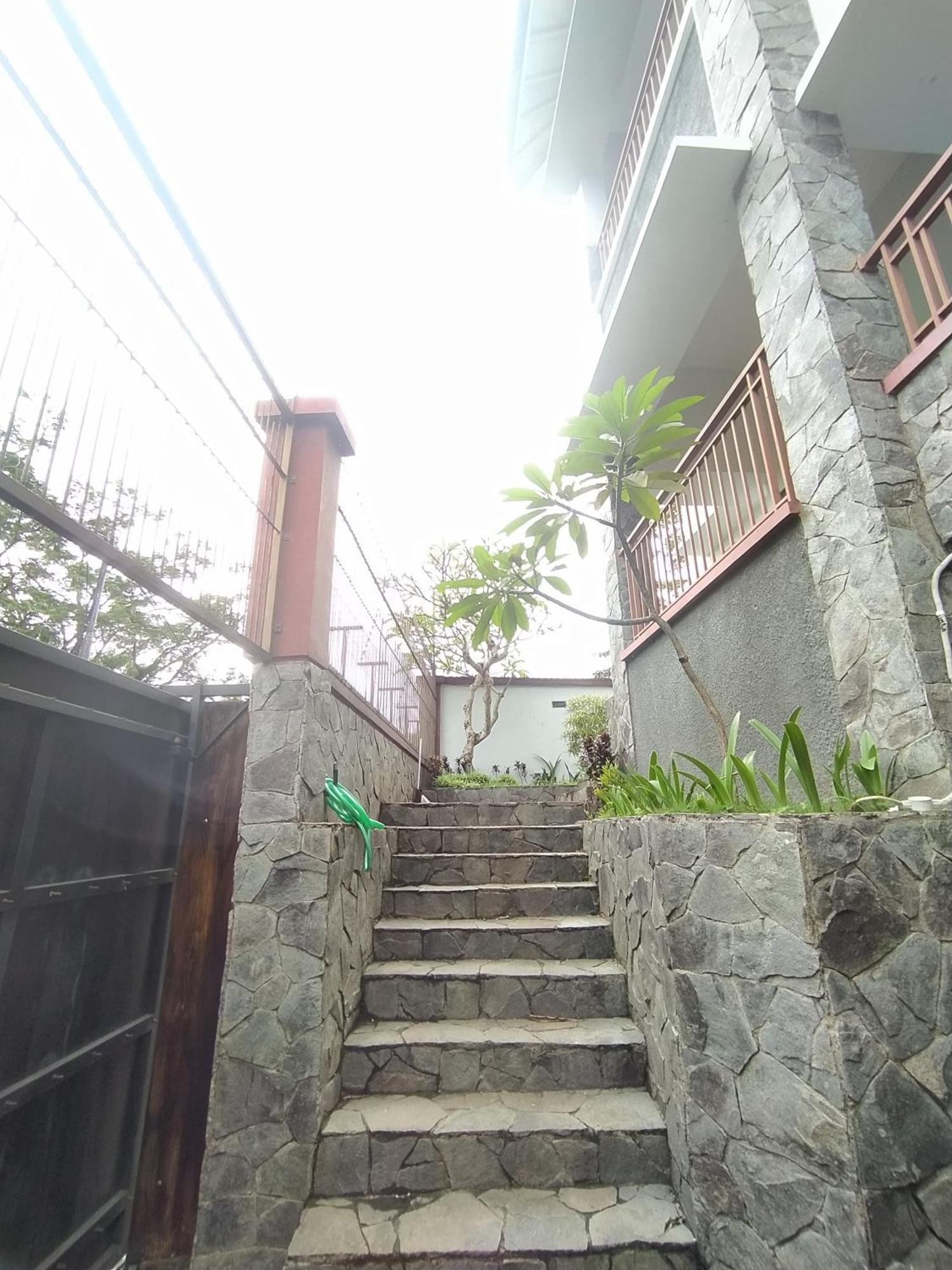 Villa Padasuka Raisa By Grorental Bandung Eksteriør bilde