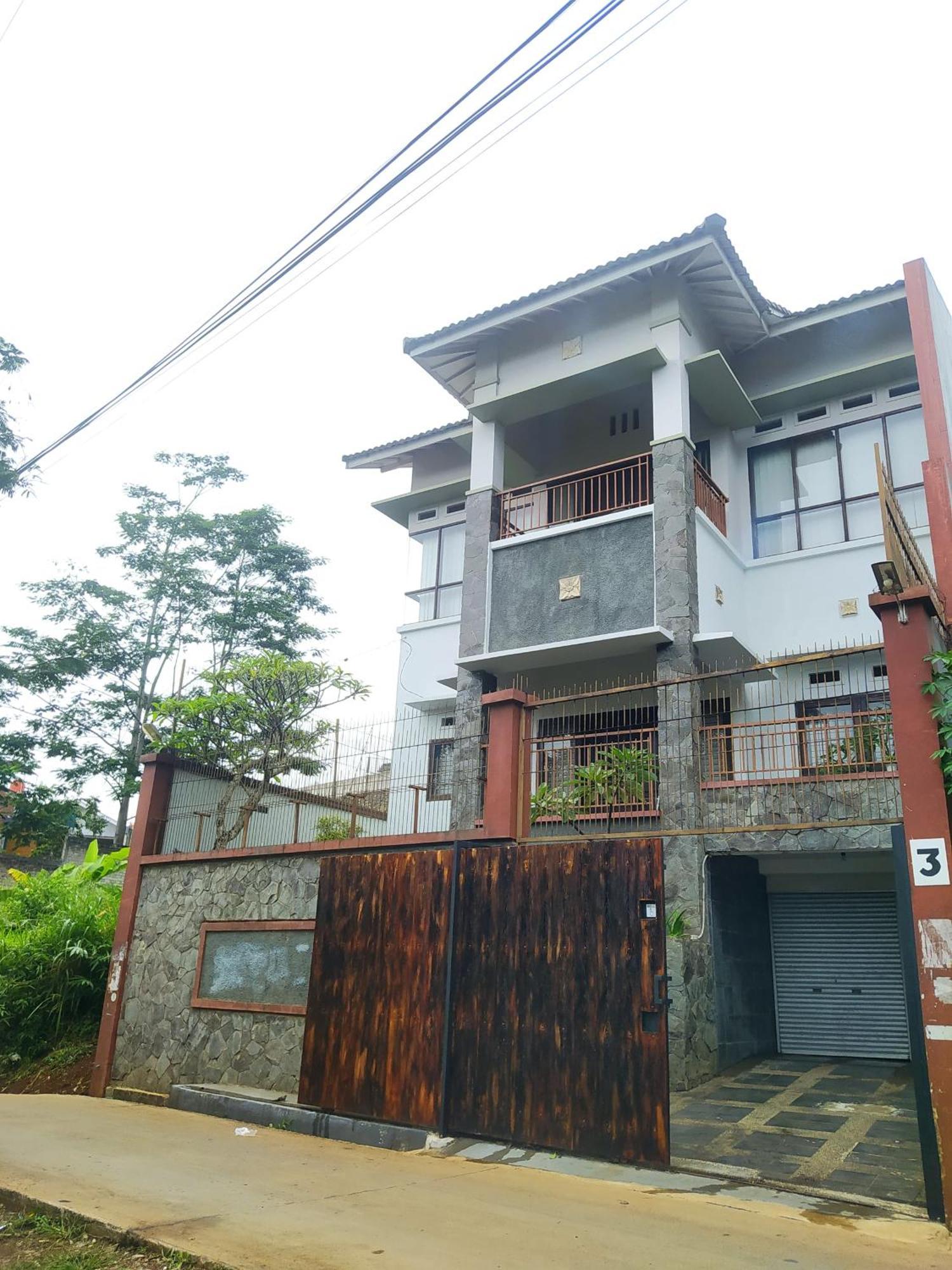 Villa Padasuka Raisa By Grorental Bandung Eksteriør bilde